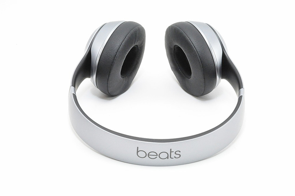 beats solo2 wireless ヘッドホン スペースグレイ B0534｜ここほれ