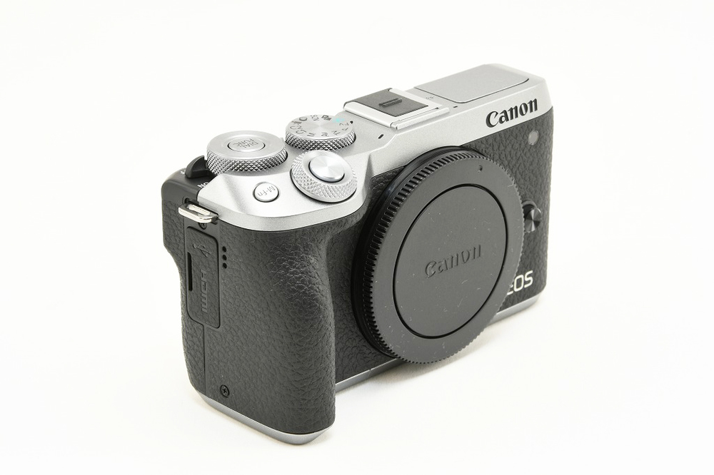 キャノン CANON ミラーレス デジタル一眼 EOS M6 Mark II ダブルズームキット 保証なし 未使用品 美品 程度S｜ここほれ